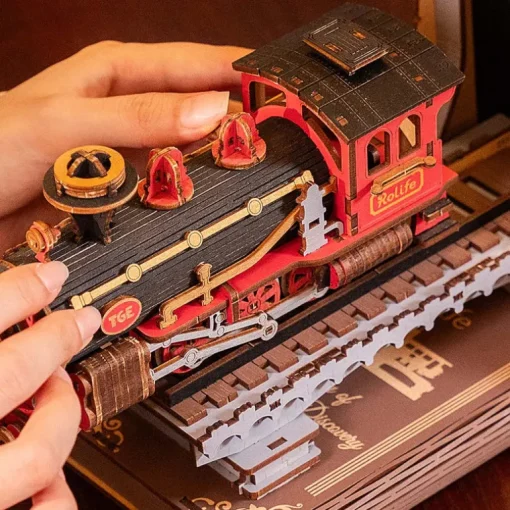 Robotime Rolife Century Train DIY Book Nook TGE01